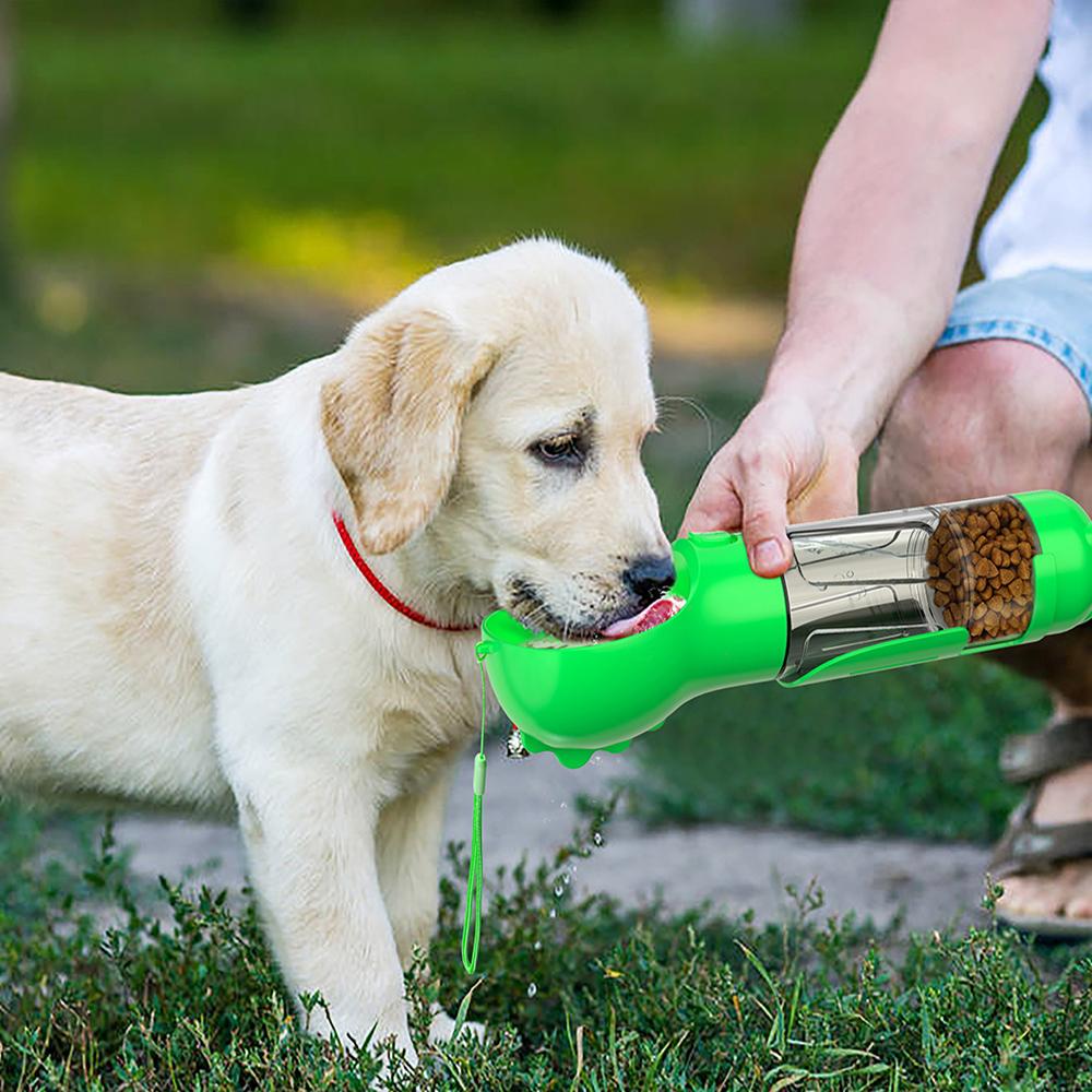 Botella Multifuncional para Mascotas 4 en 1